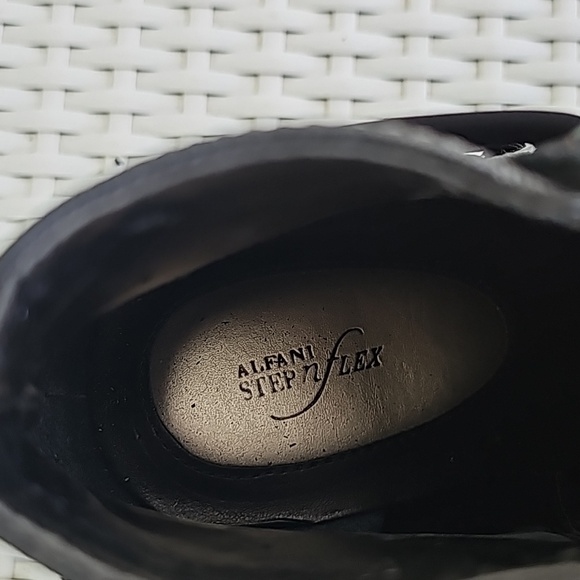 New Alfani Bootie 9.5 - Picture 8 of 8